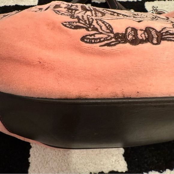 Vintage Juicy Couture Pink Logo Velour Hobo Handbag Purse - Picture 8 of 16